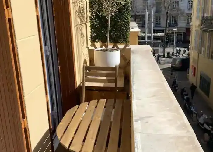 Au Passage Nicois דירה